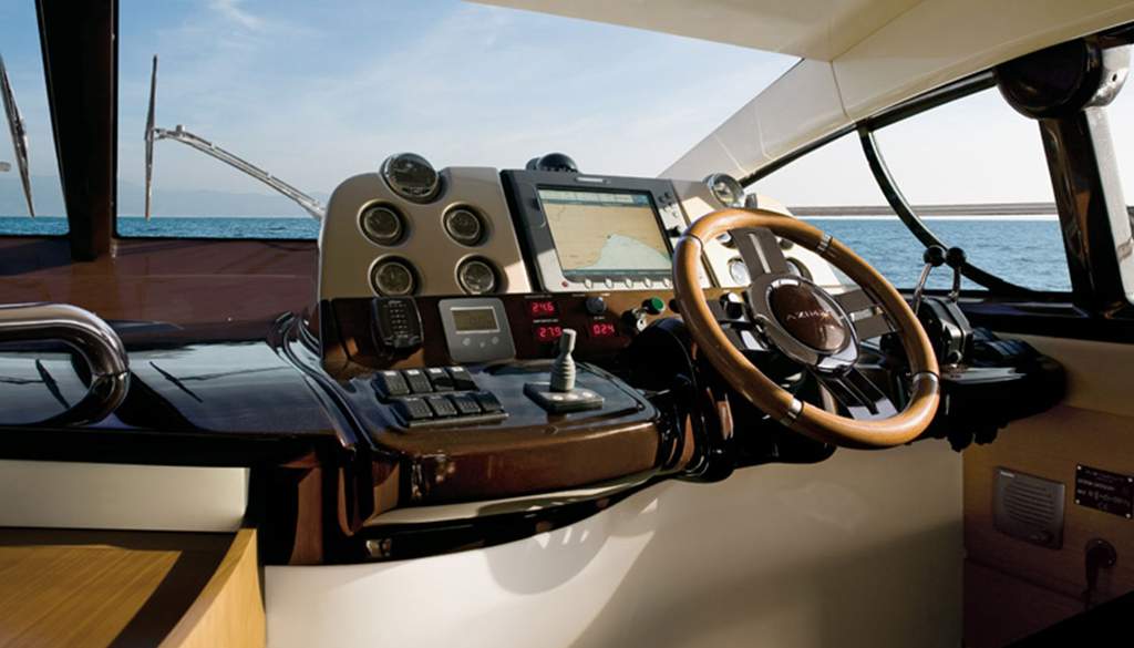 Azimut 43