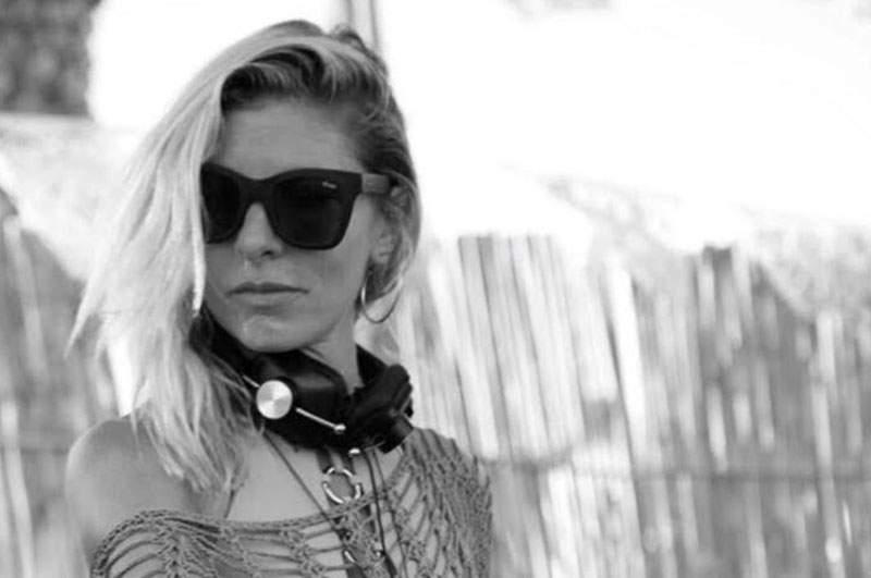 DJ Chrissy on Board - "NITTY GRITTY"