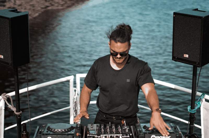 Djs & Pro Sound System