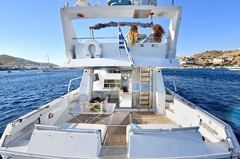Ferretti (up to 22 guests)