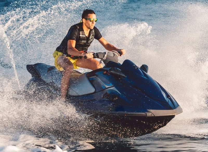 180HP Power Jet Ski at Super Paradise — Velvet Yachts