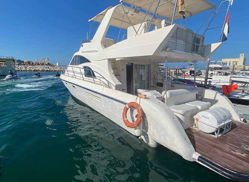 V1 L.Y. – DT 1761 — Velvet Yachts
