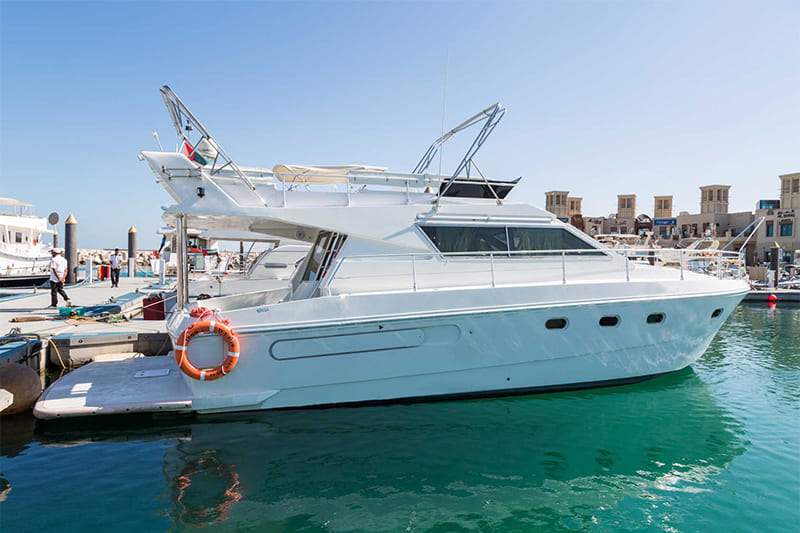 Luxury Yacht 44 – DT 1719 — Velvet Yachts