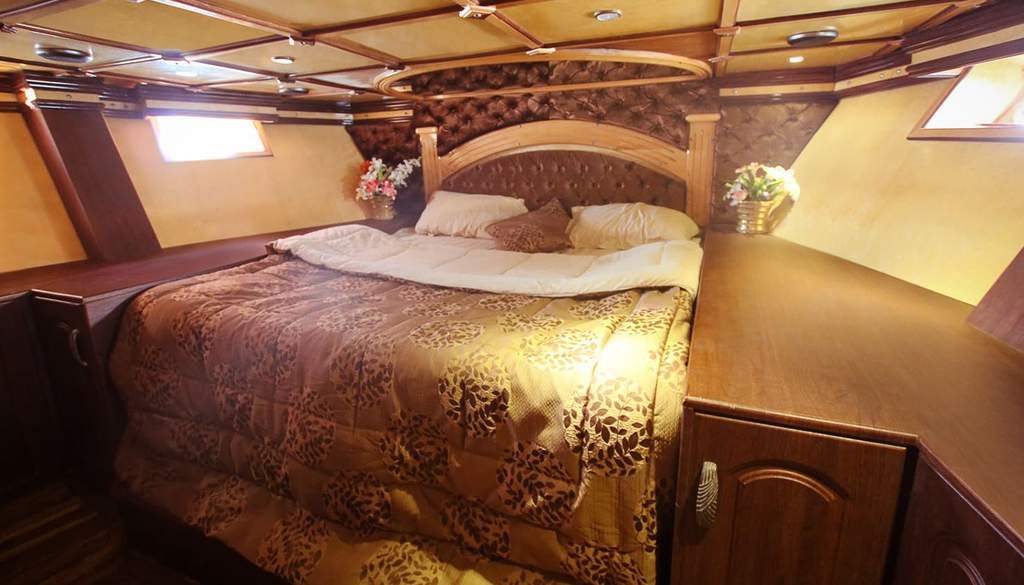 Dubai Marin 80