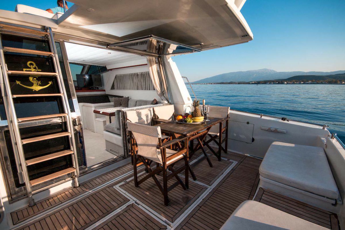 Ferretti 47 Fly