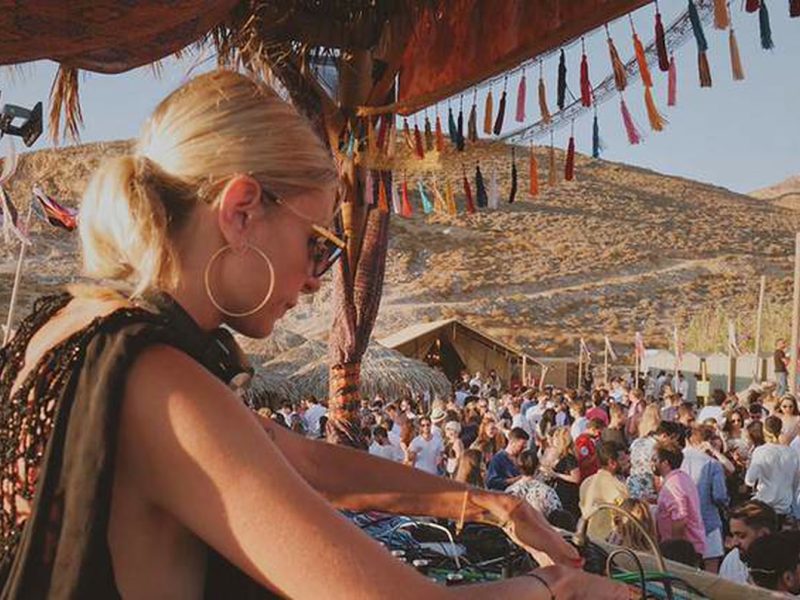 DJ Chrissy on Board – “NITTY GRITTY” — Velvet Yachts