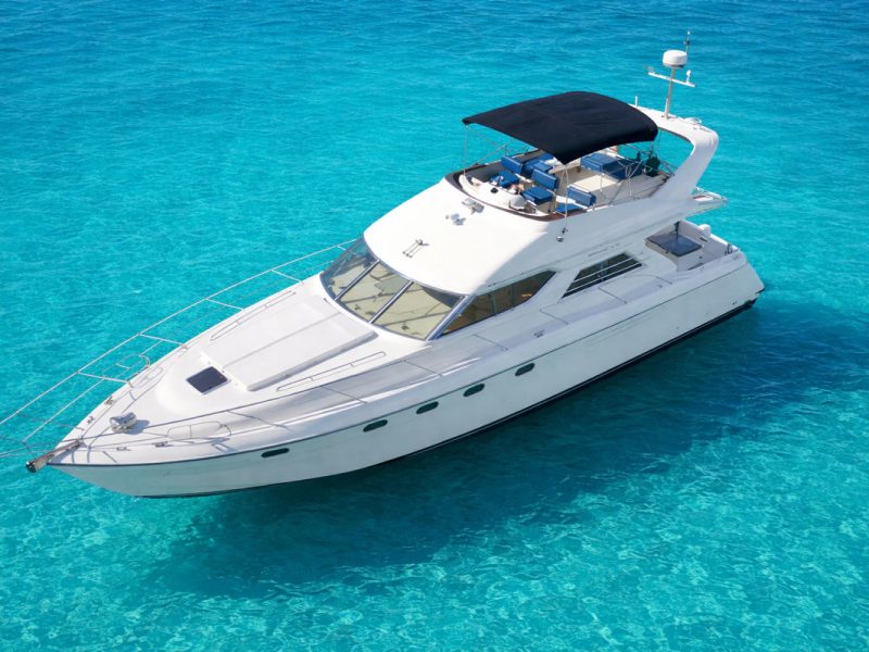 Champion — Velvet Yachts