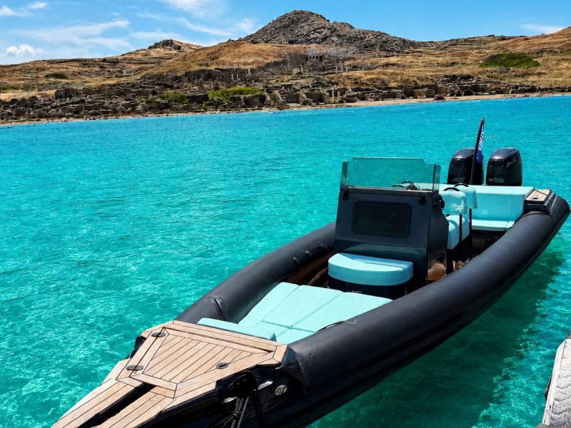 Tyfon — Velvet Yachts
