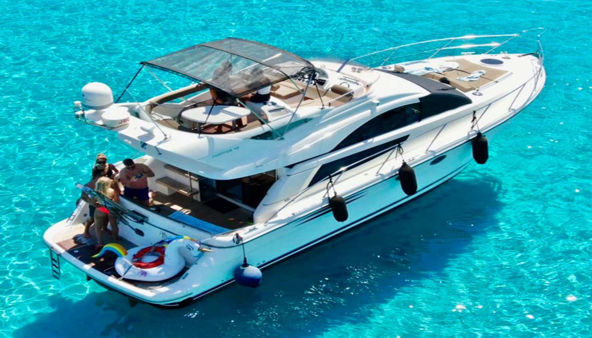 Fairline Phantom