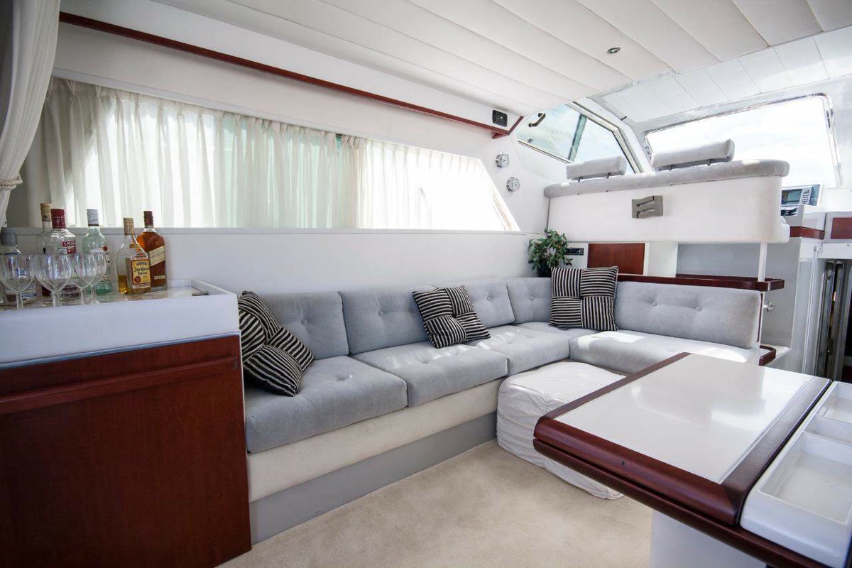 Ferretti 47 Fly