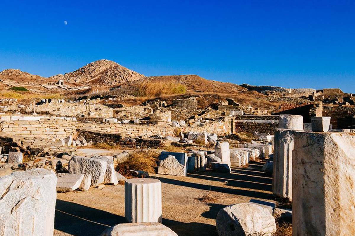 Delos-Private Group Tour (Up to 4 Guests)