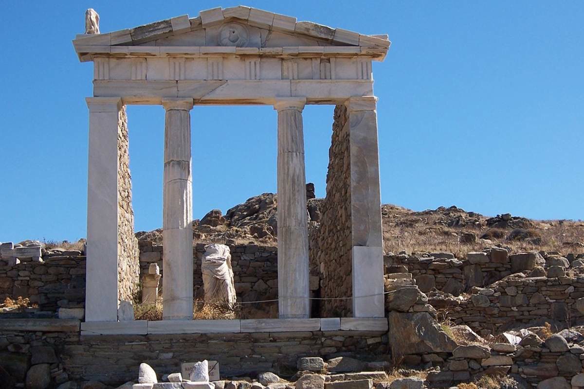 Delos-Private Group Tour (Up to 4 Guests)