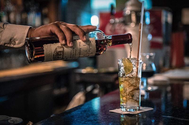 Open Bar - Mixologist on Βoard - "PREMIUM"