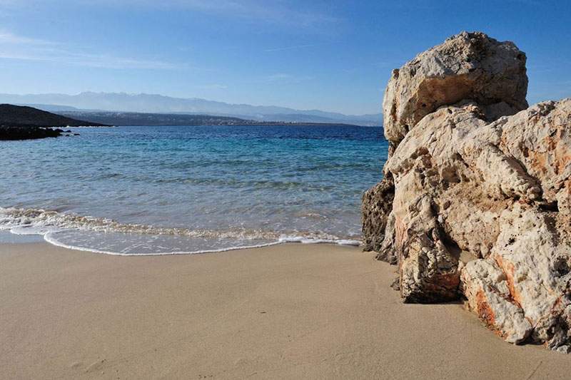 Chania -> Thodorou Island OR Maherida