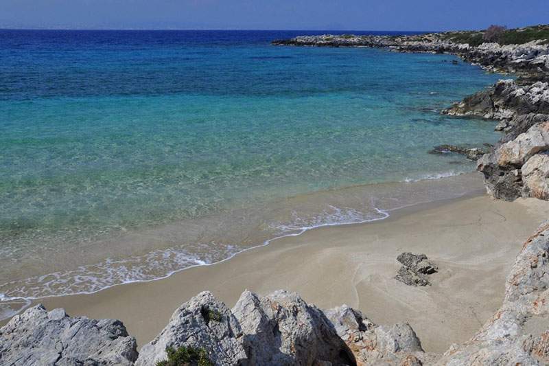 Chania -> Thodorou Island OR Maherida