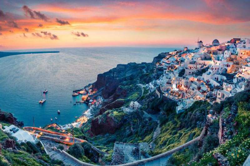 Chania -> Santorini (first night no charged)