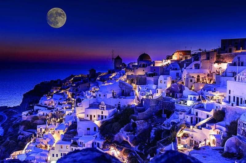 Chania -> Santorini (first night no charged)
