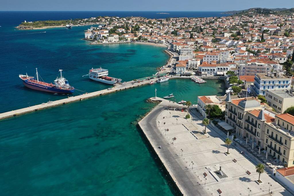 Athens -> Spetses
