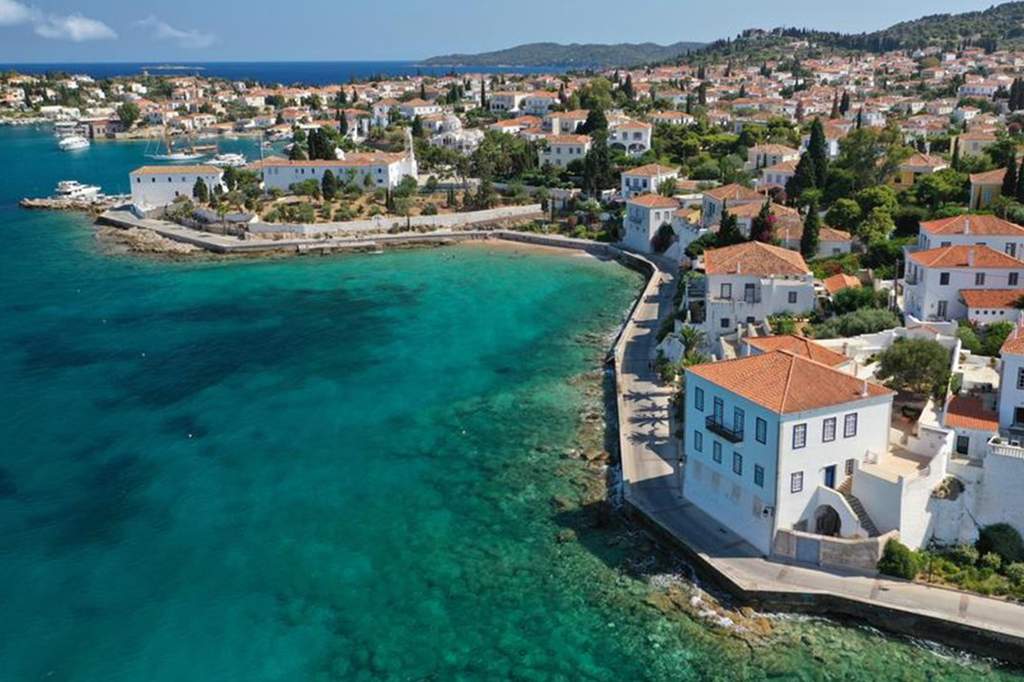 Athens -> Spetses